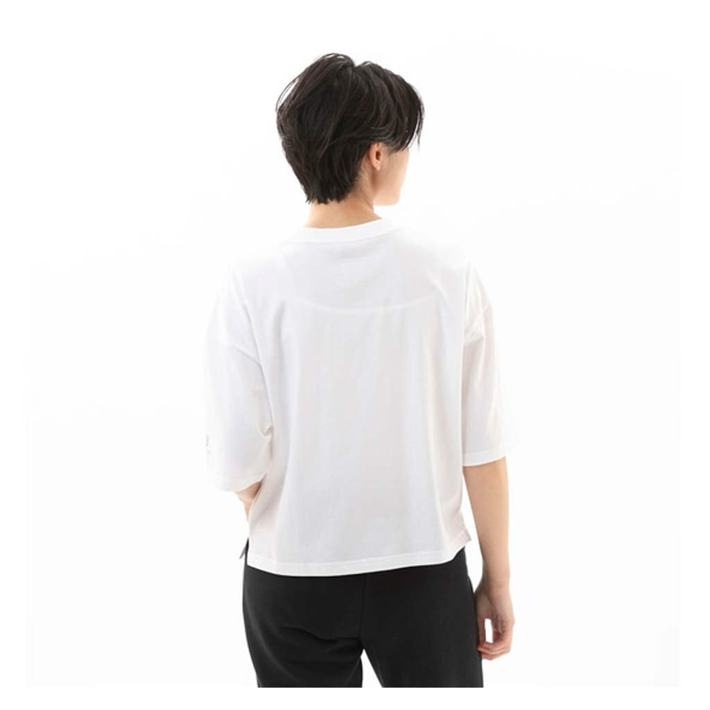 Camiseta de mujer New Balance Essentials Celebrate Blanco