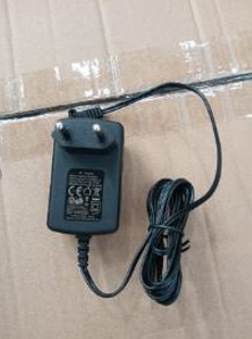 [12175000A36422] Adaptador/Cargador AK9