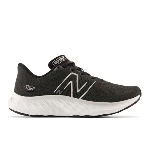 Running Women's Shoes New Balance EVOZ