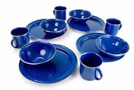 [815B892T] Set de Vajilla y Tazas Coleman 12 Piezas